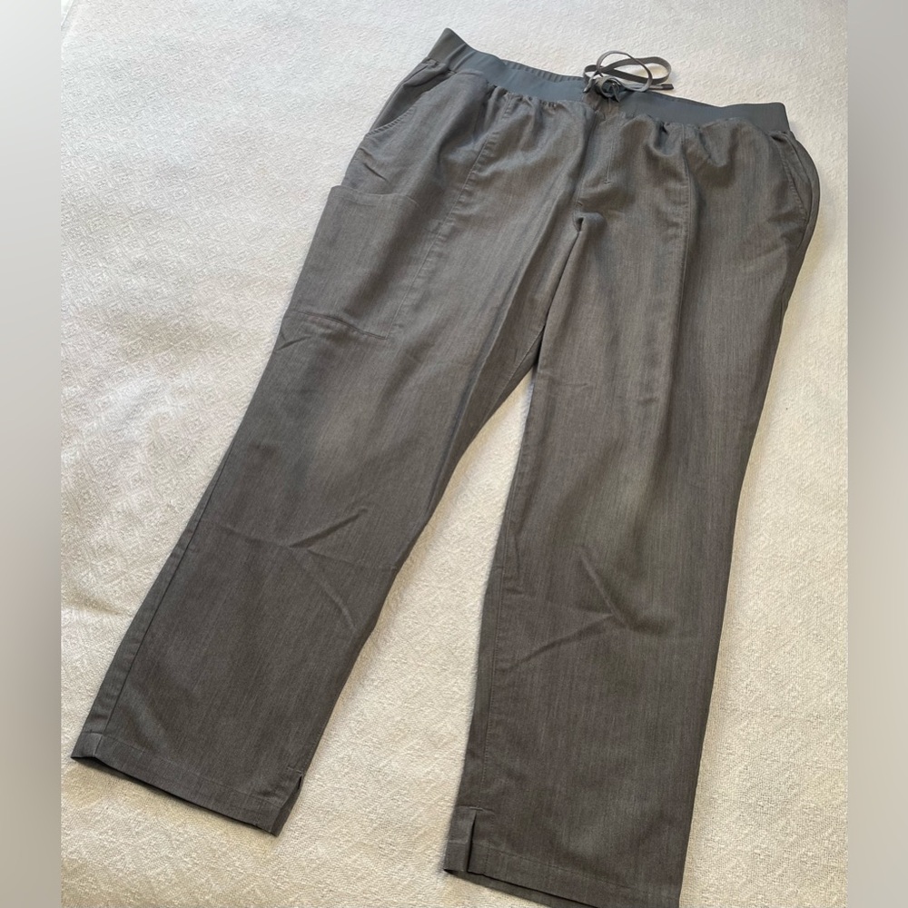 Fabletics‎ Charcoal Gray Pull-On Scrubs Pants~ Size 2X S~ Healthcare